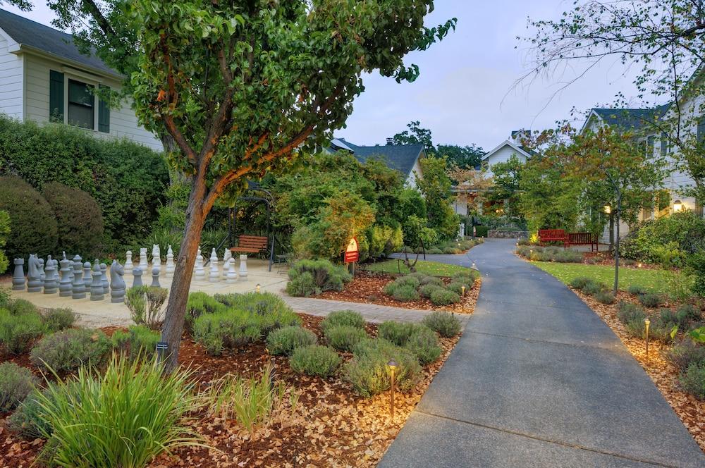 Macarthur Place Inn & Spa Sonoma Exterior photo